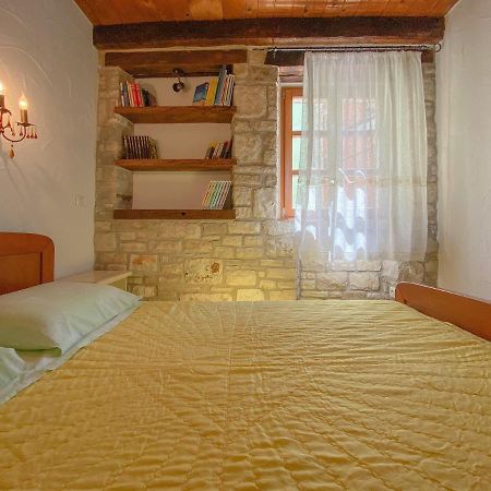 Apartment Laura Novigrad Istria Eksteriør bilde