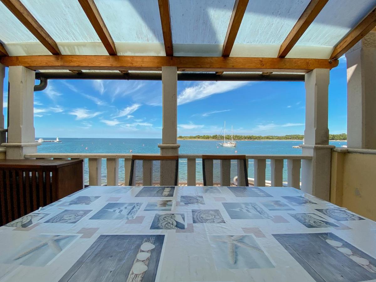 Apartment Laura Novigrad Istria Eksteriør bilde